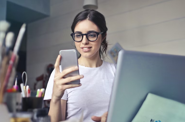 A fifth of graduates use AI tools for ‘careers advice’