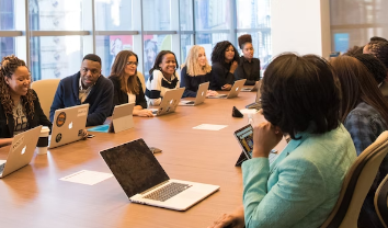 UK Government commits to professionalism of careers advisers in new Jobs and Careers Service